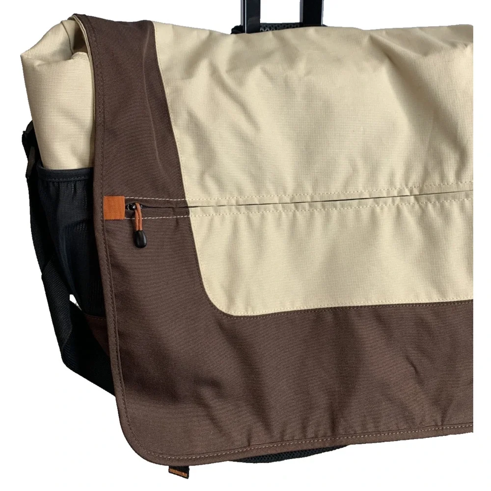 Lowepro Messenger/ laptop Bag - Brown/Orange/Gray 21: x 15